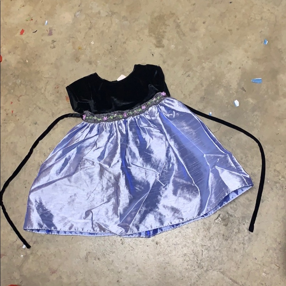 Little girls party dress